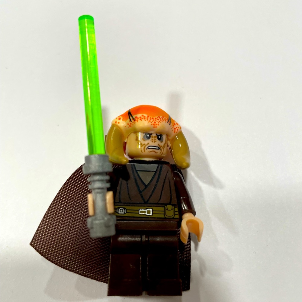 Star Wars minifigure Saesee Tiin